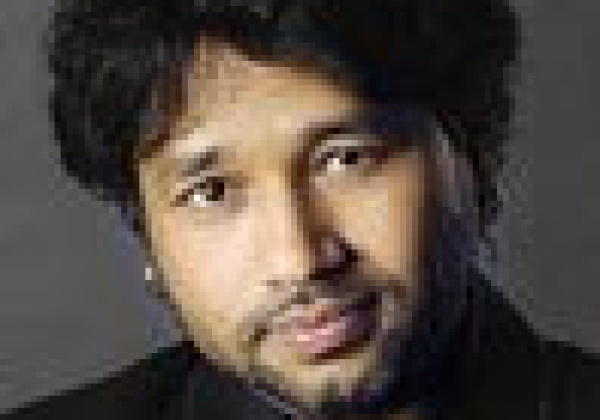 Kailash Kher Chats Up PETA Youth