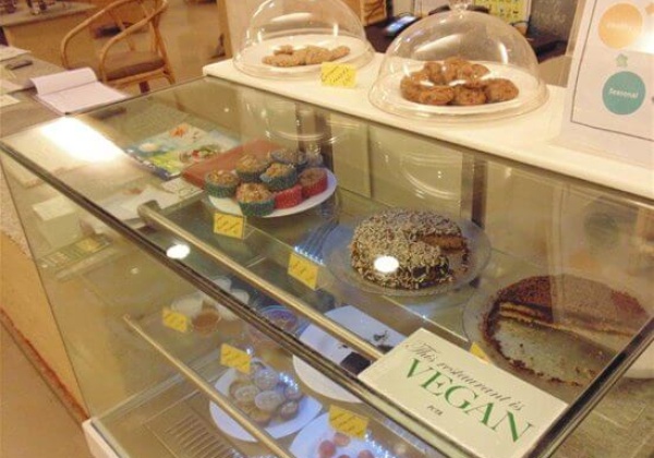 Bangalore’s Carrots Restaurant: 100% Vegan