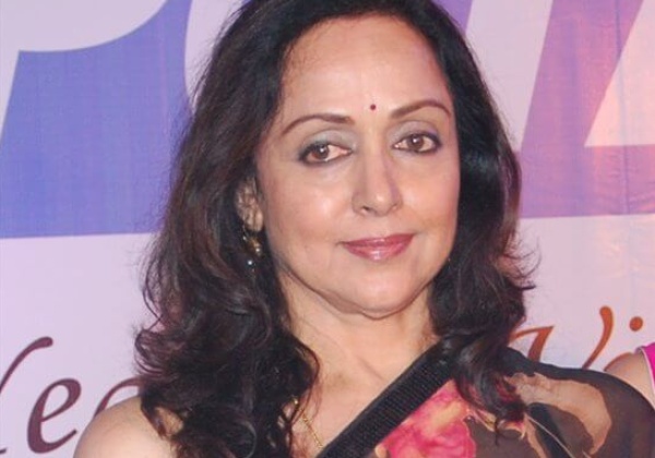 Hema Malini Calls for a Ban on Jallikattu