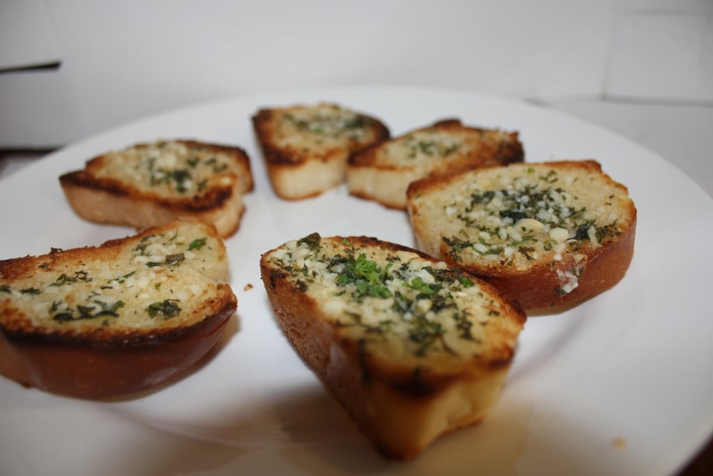 garlic-bread-under-the-banyan-tree-v-card