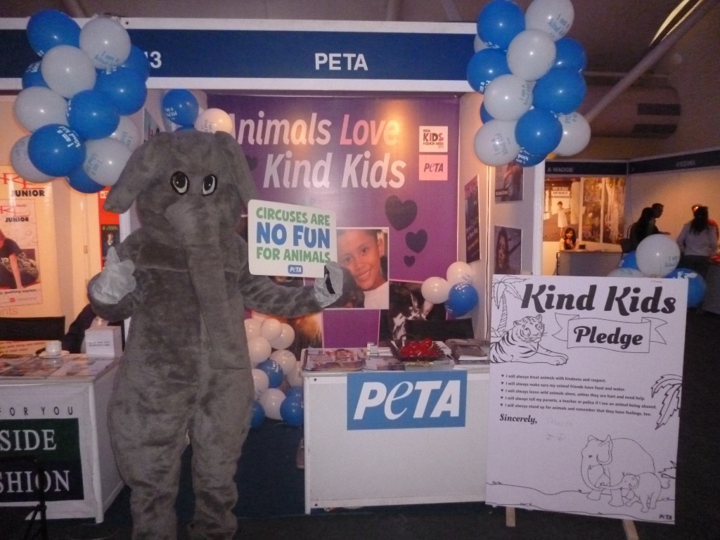 IKFW elle mascot stall pic