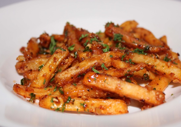 Under the Banyan Tree Launches PETA V-Card Menu