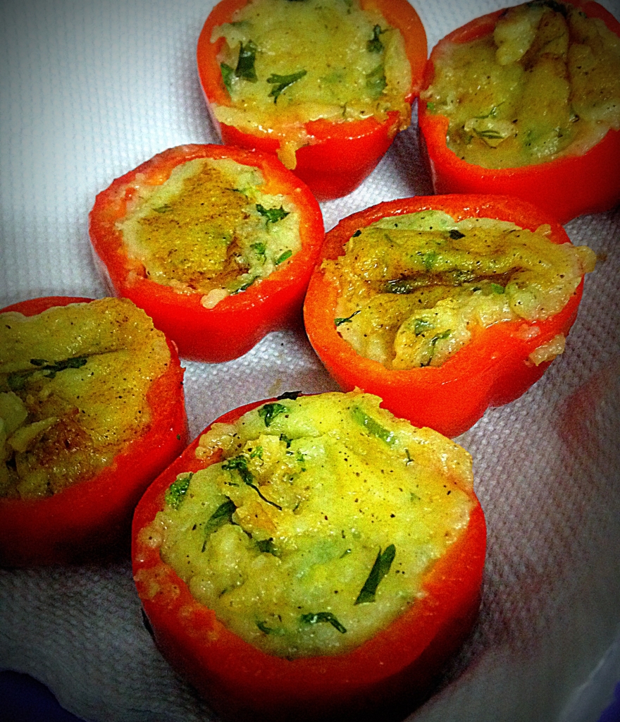 Peppers stuffed with mashed potatoes