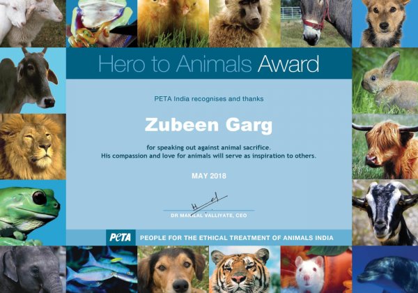 पशु बलि के खिलाफ आवाज उठाने पर PETA इंडिया, ज़ुबिन गर्ग को सम्मानित करता है।