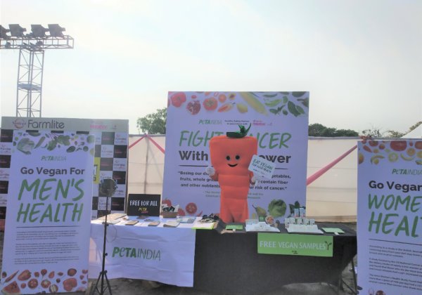 Pinkathon Kolkata Went Vegan, Partnered With PETA India in Fight Against Cancer