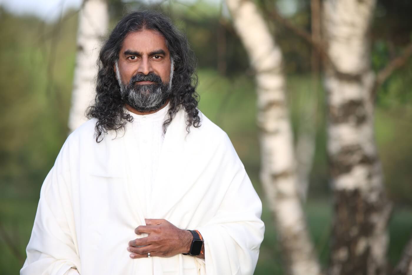 Why Spiritual Leader Brahmarishi Mohanji Encourages Vegan Eating - Blog - PETA India