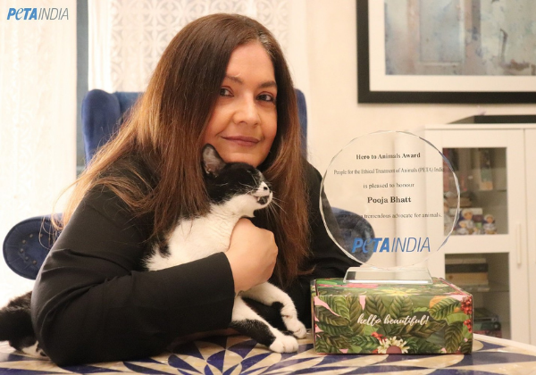Pooja Bhatt Wins PETA India Hero to Animals Award for International Animal Rights Day
