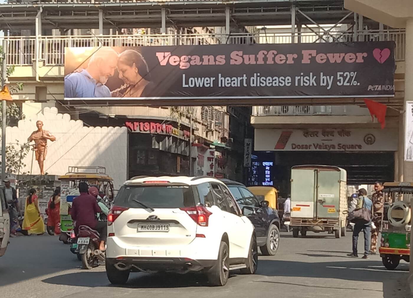 ‘Vegans Suffer From Fewer Broken Hearts’ LifeSaving Valentine’s Day Tip From PETA India in