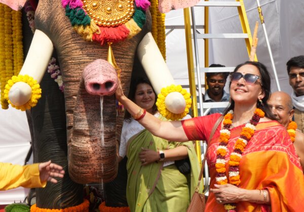 ISKCON Navi Mumbai Welcomes a Mechanical Elephant from Padma Shri Awardee Actor and MP Hema Malini in Association with PETA India