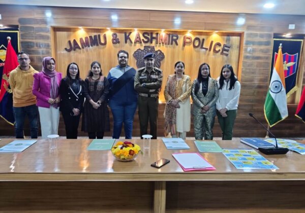 Jammu Police, Animal Husbandry, Urban Local Bodies and Transport Departments Invite PETA India to Conduct Animal Crime Fighting Workshops